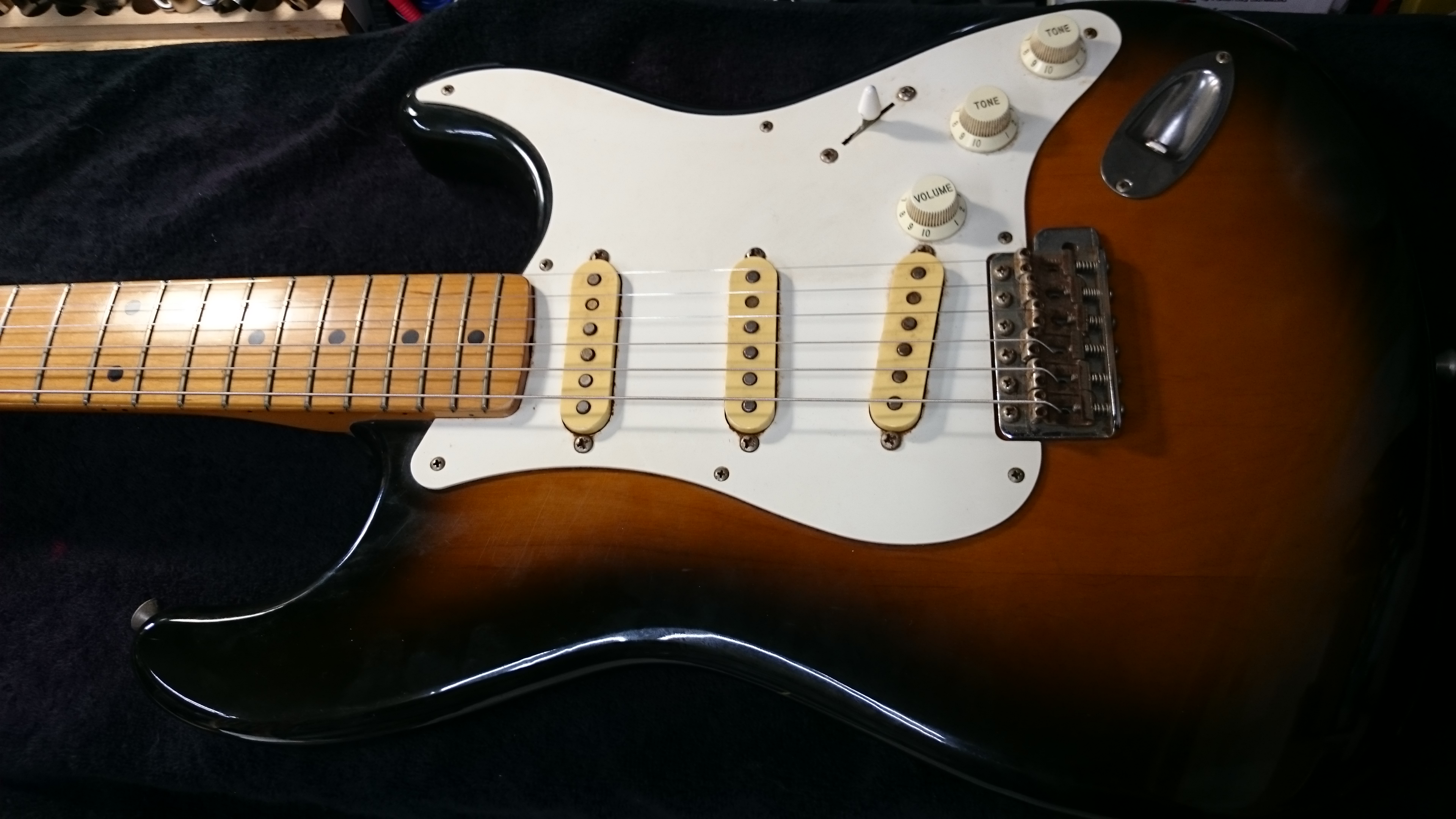 FenderJapan ストラトキャスター ペグ交換&セットアップ | ギター 