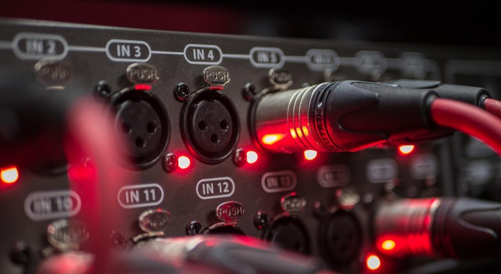 microphone-4272185_1920