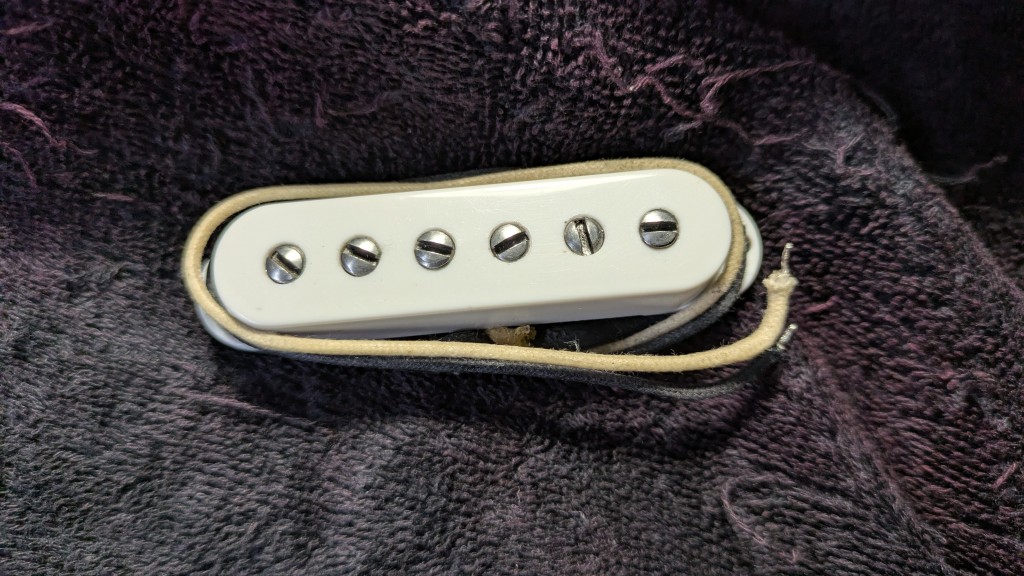 PXL_20251130_080033776